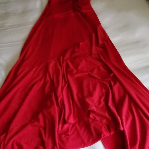 Halter dress - Picture 5 of 5